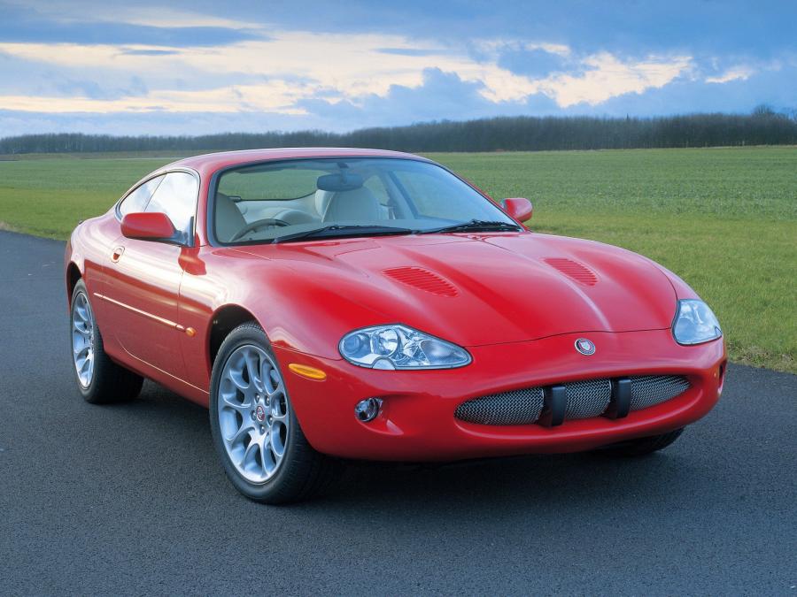  Jaguar XKR Coupe 1998 года  (фото 5 из 19)